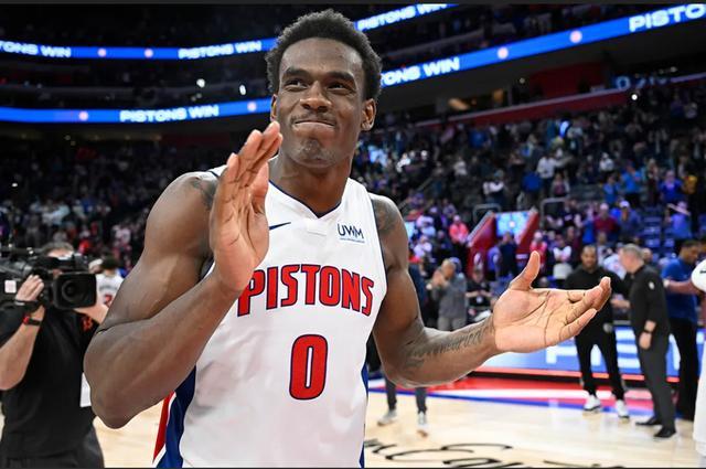 世界杯客户端安装指南-活塞主帅谈杜伦可能入选最佳阵容 今夏一步迈入亿元先生行列？